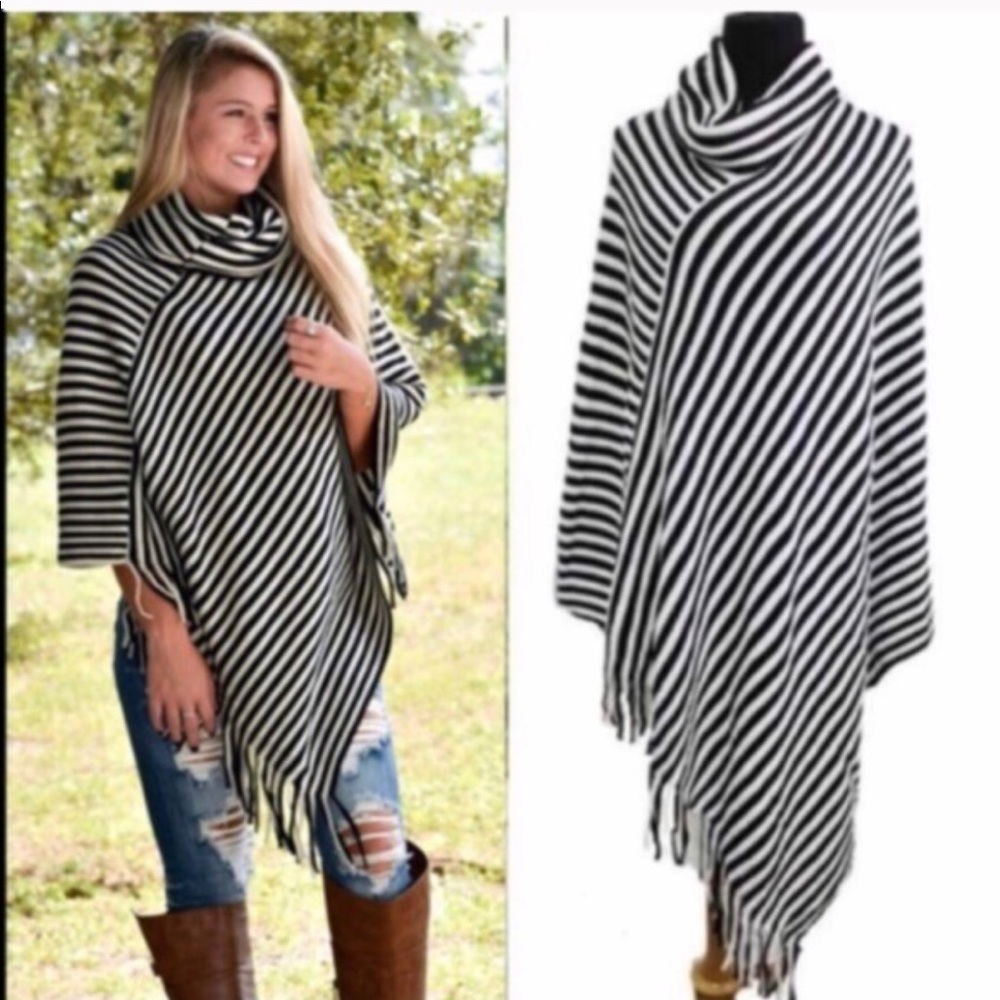 Poncho sweater